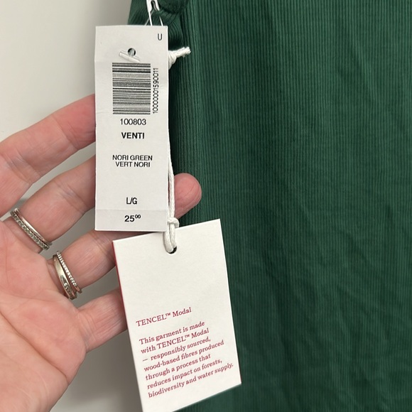 Aritzia Sunday Best tank top green NWT - Picture 2 of 2